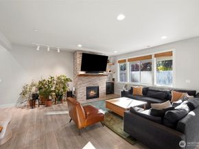 14211 34th Avenue S, Tukwila WA 98168