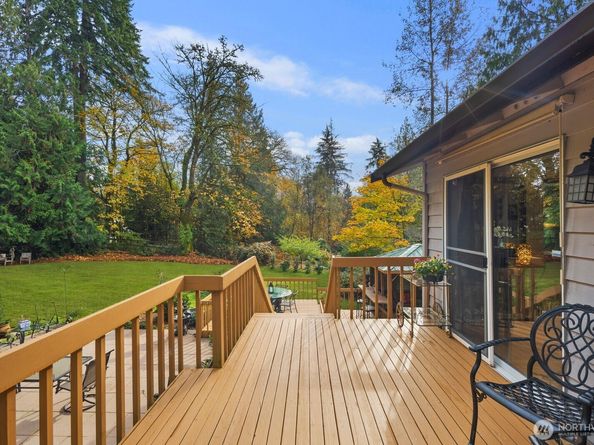 23111 165th Avenue SE, Woodinville WA 98272