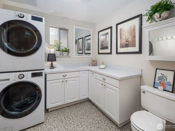 23111 165th Avenue SE, Woodinville WA 98272