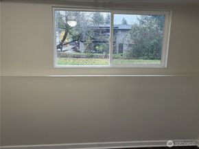 16312 127th Place SE, Renton WA 98058