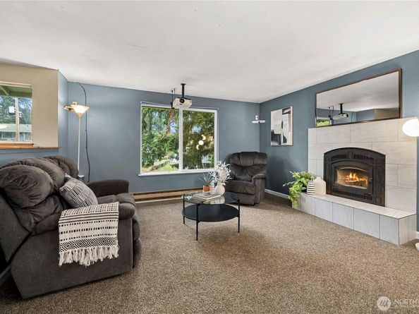 7560 E Harrison Street, Port Orchard WA 98366