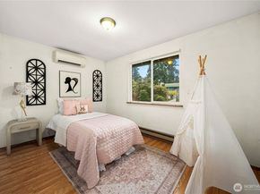 7560 E Harrison Street, Port Orchard WA 98366