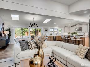 8904 SE 58th Street, Mercer Island WA 98040