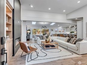 8904 SE 58th Street, Mercer Island WA 98040