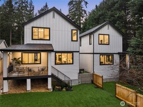 4120 161st Avenue SE, Bellevue WA 98006