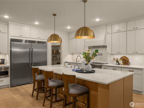 4120 161st Avenue SE, Bellevue WA 98006