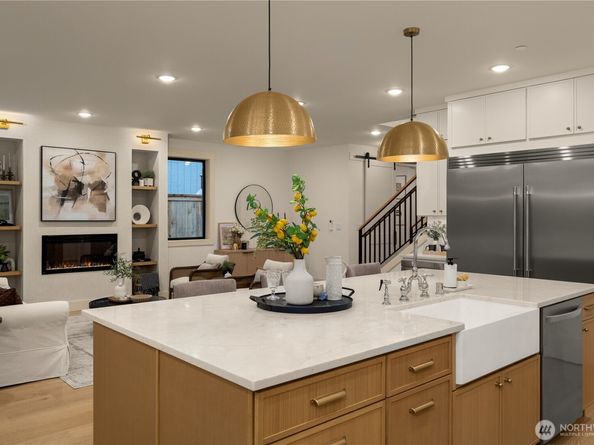 4120 161st Avenue SE, Bellevue WA 98006