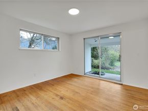 1361 S 279th Street, Des Moines WA 98198