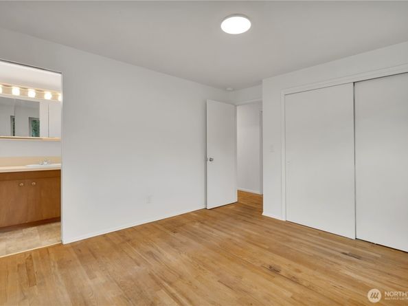 1361 S 279th Street, Des Moines WA 98198