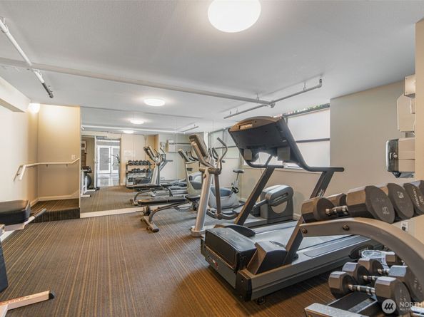 425 Vine Street 623, Seattle WA 98121