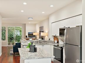 16125 Juanita-Woodinville Way NE 1106, Bothell WA 98011