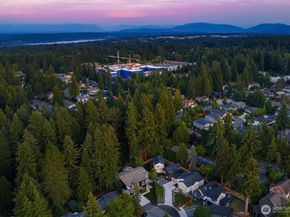 7018 127th Avenue NE, Kirkland WA 98033