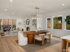7018 127th Avenue NE, Kirkland WA 98033