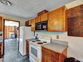 31119 5th Avenue S, Federal Way WA 98003