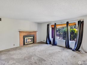 31119 5th Avenue S, Federal Way WA 98003