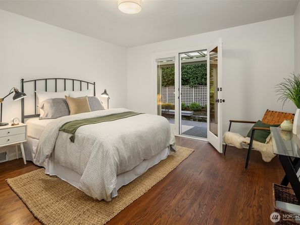 4855 NE 41st Street, Seattle WA 98105