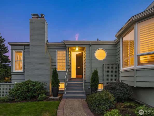 4855 NE 41st Street, Seattle WA 98105