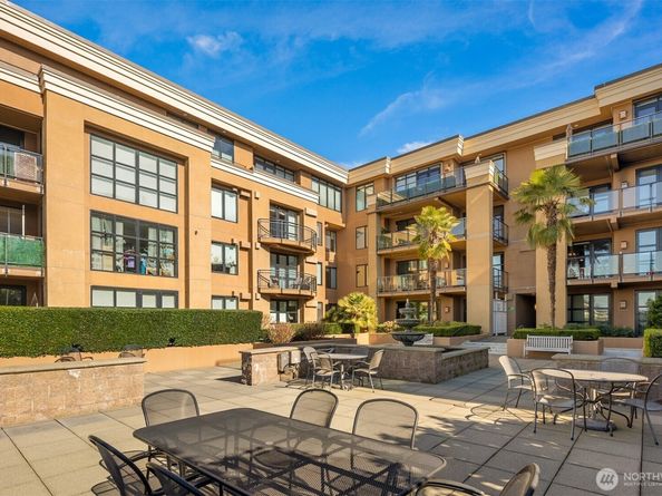 10047 Main Street 305, Bellevue WA 98004