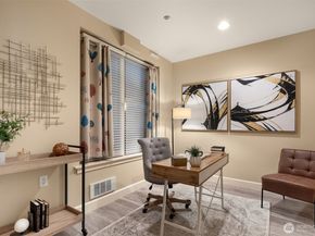 10047 Main Street 305, Bellevue WA 98004