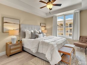 10047 Main Street 305, Bellevue WA 98004
