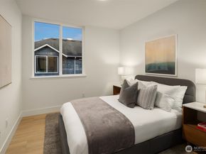 3614 Francis Avenue N, Seattle WA 98103