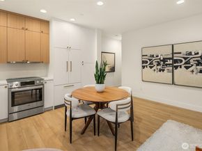 3614 Francis Avenue N, Seattle WA 98103