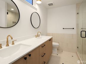 3614 Francis Avenue N, Seattle WA 98103