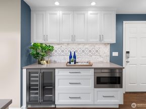 10932 156th Court NE, Redmond WA 98052