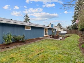 10932 156th Court NE, Redmond WA 98052