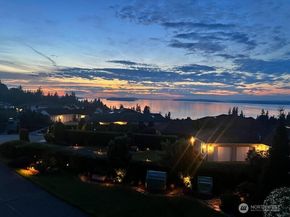 1621 Edgemoor Lane, Everett WA 98203