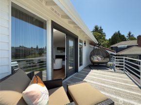 1621 Edgemoor Lane, Everett WA 98203