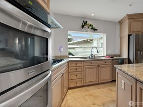 4229 S 252nd Street, Kent WA 98032