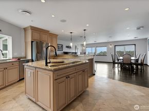 4229 S 252nd Street, Kent WA 98032