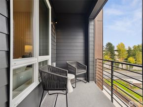 12217 137th Place NE 2704, Redmond WA 98052