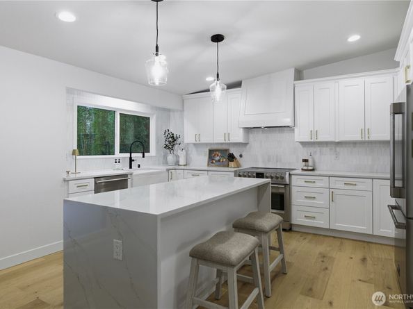 2641 271st Avenue SE, Issaquah WA 98029