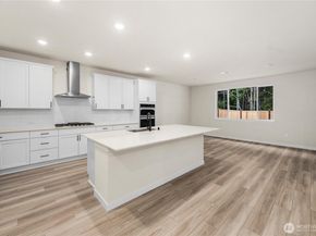 5924 Trace Drive SW, Port Orchard WA 98367