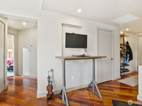 910 Lenora Street 903, Seattle WA 98121