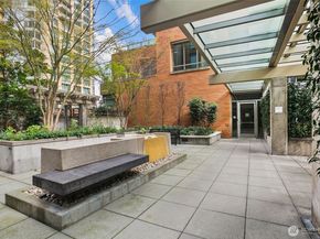 910 Lenora Street 903, Seattle WA 98121