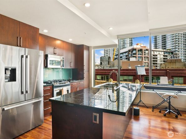 910 Lenora Street 903, Seattle WA 98121