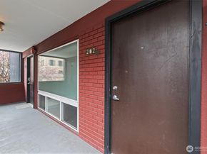 752 Bellevue Avenue E 202, Seattle WA 98102