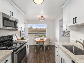 17203 NE 45th Street 46, Redmond WA 98052