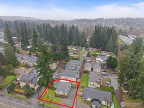2612 204th Street SW, Lynnwood WA 98036