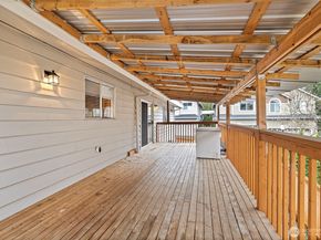 2612 204th Street SW, Lynnwood WA 98036
