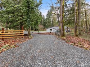 13425 N Echo Lake Road, Snohomish WA 98296