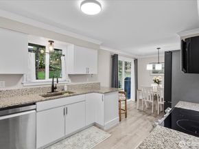 13425 N Echo Lake Road, Snohomish WA 98296