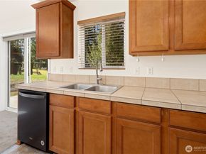 4750 Strathmore Circle SW, Port Orchard WA 98367