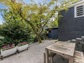 624 35th Avenue, Seattle WA 98122