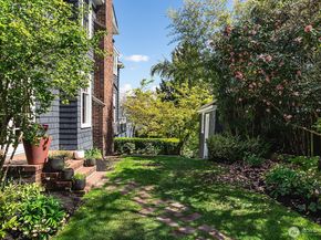 624 35th Avenue, Seattle WA 98122