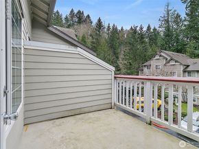 18505 SE Newport Way C214, Issaquah WA 98027