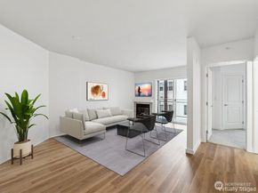 2331 42nd Avenue SW 414, Seattle WA 98116